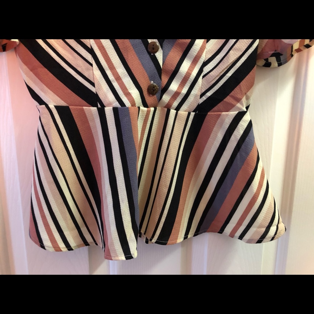 Striped Blouse - Picture 5 of 5